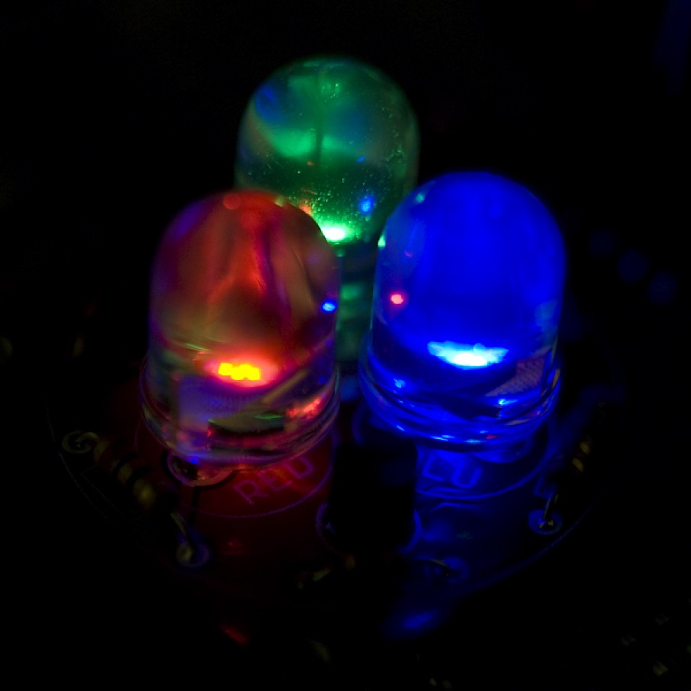 Набор Tri-Color LED Breakout Kit розничный (распродажа)
