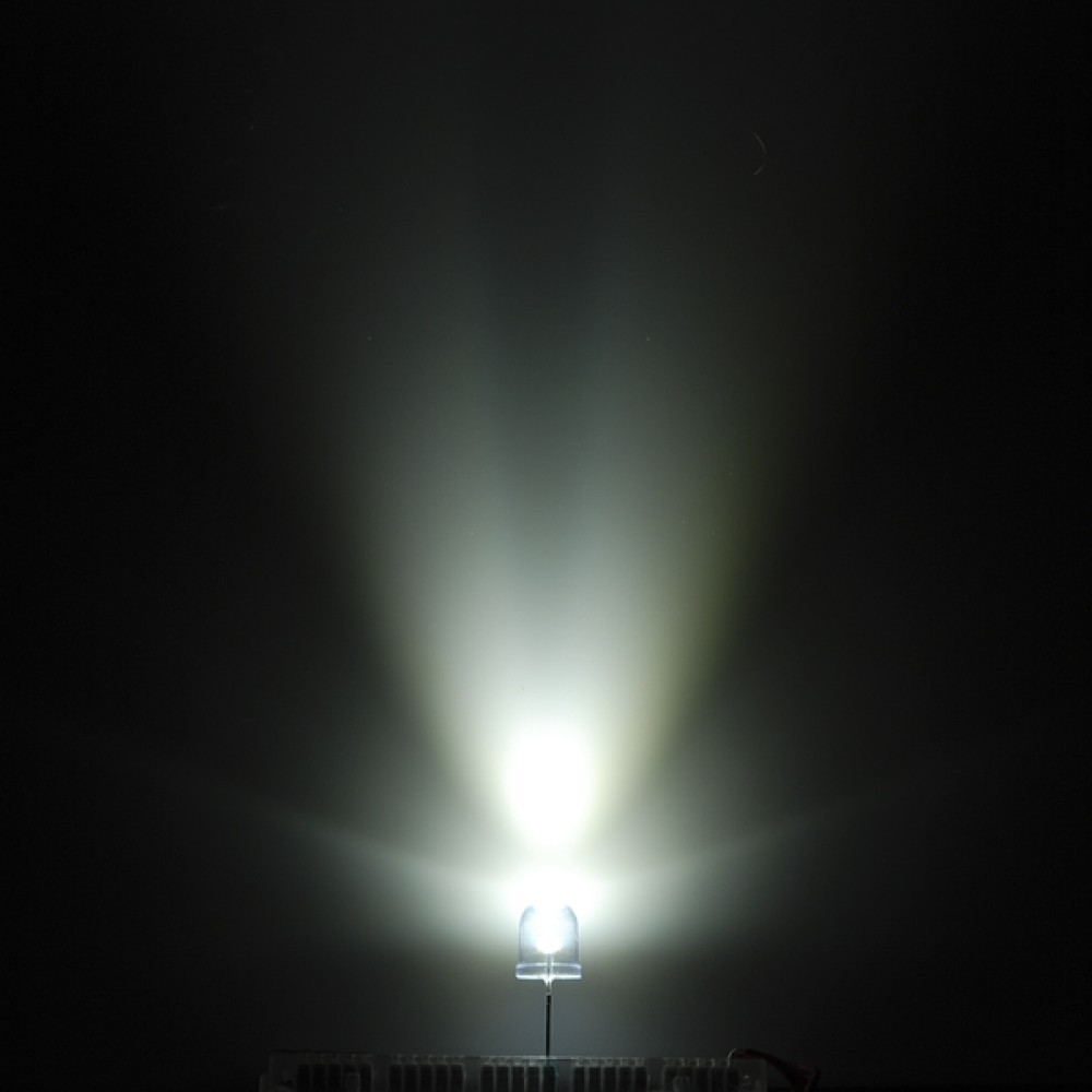 Super Bright LED светодиод - белый 10 мм